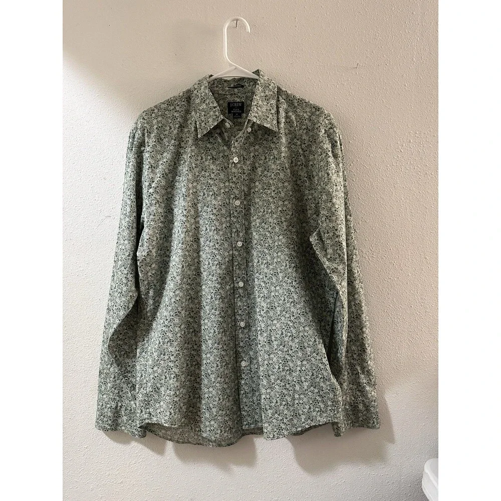 J Crew Flex Washed Floral Button Front Shirt Men Medium Pale Green Long Sleeve